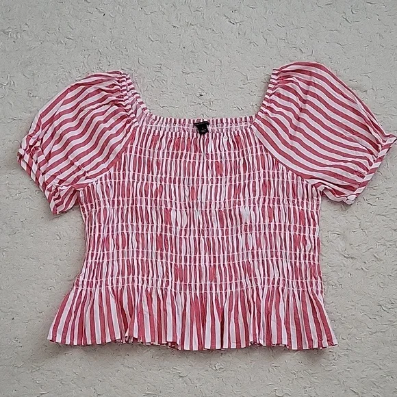 ! NWOT Ann Taylor top - Picture 1 of 3